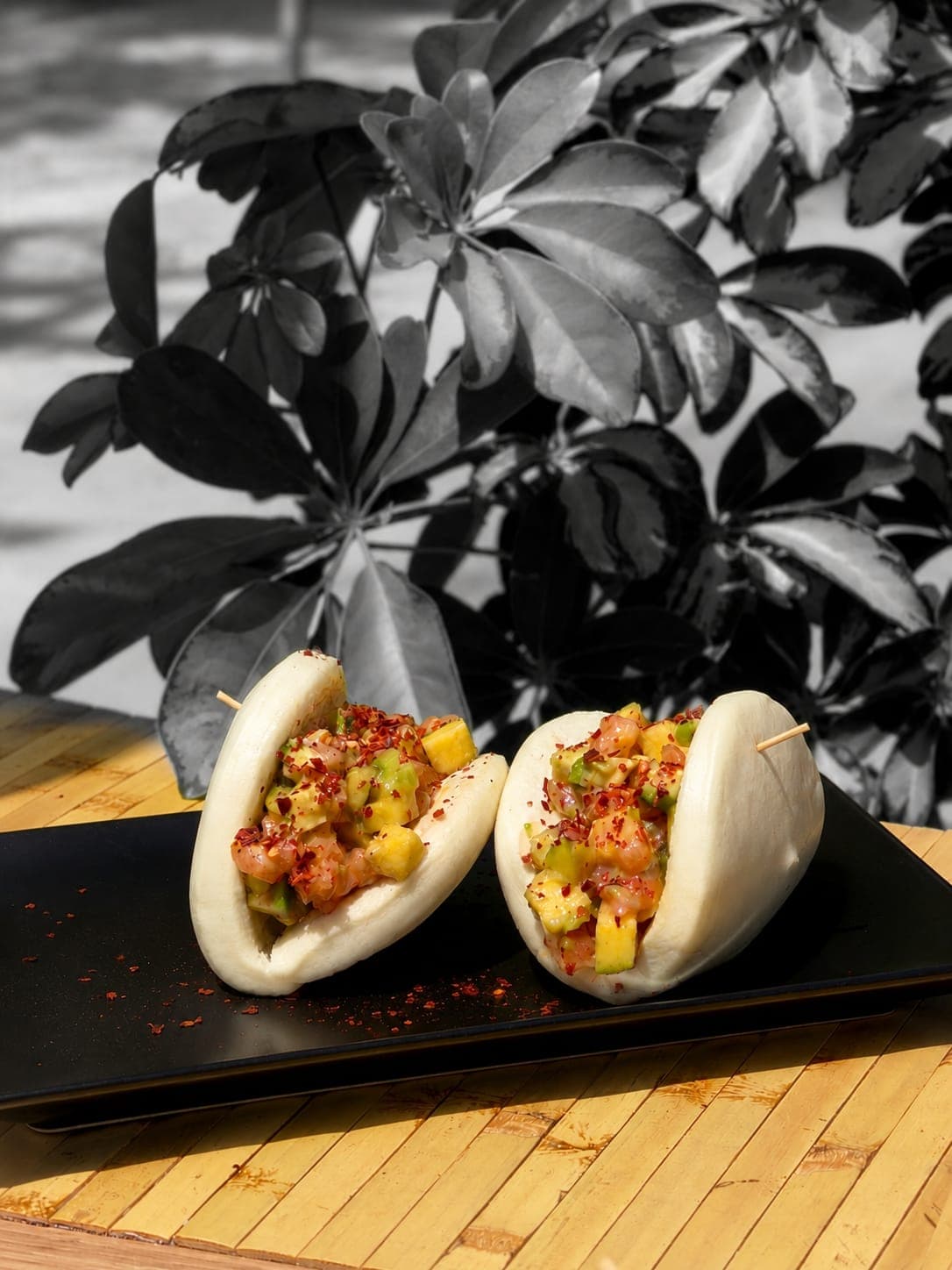 Bao de salmón (2 uds.)